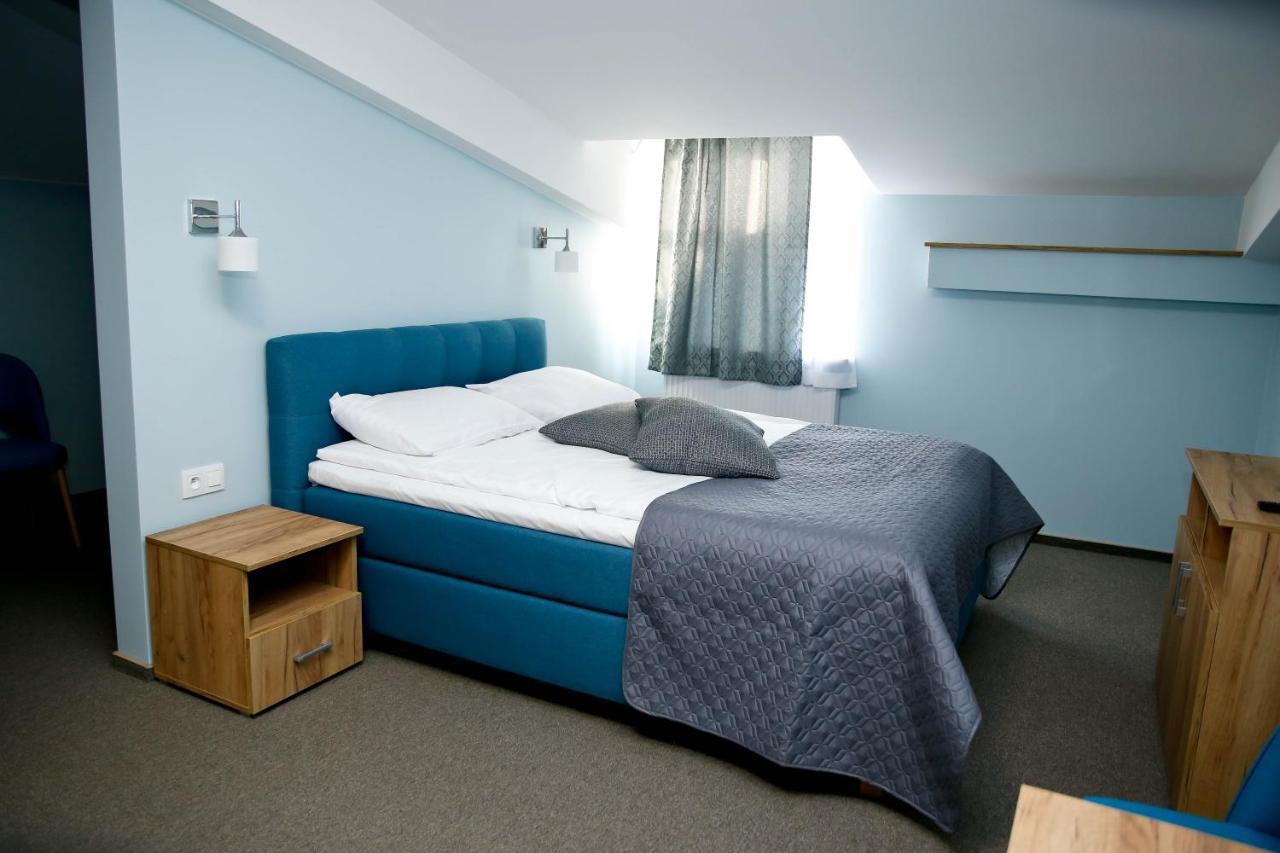Pod Wiatrakiem Otel Warta Dış mekan fotoğraf